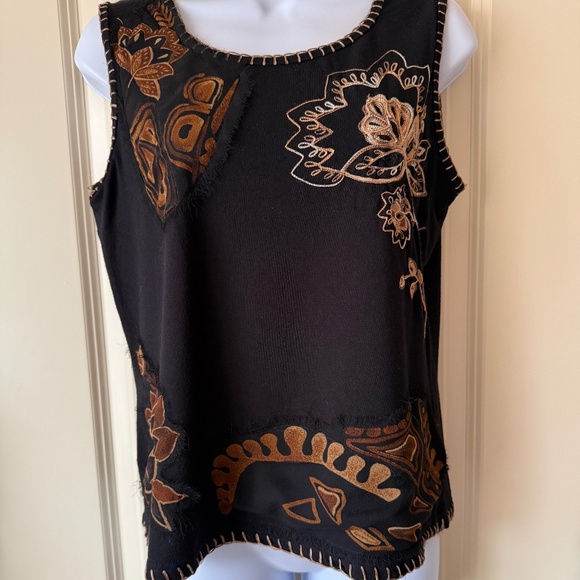 West End Tops - West End Embroidered Tank size Medium